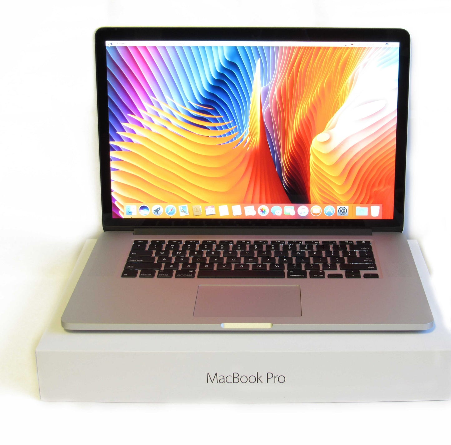 Refurbished (GOOD) Apple MacBook Pro 15" (2017, A1707) - 16GB RAM, 1TB SSD, Excellent Condition